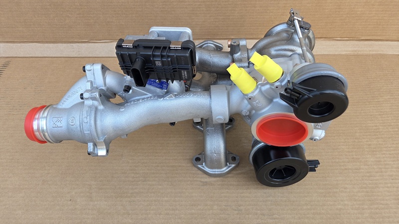 Twin-turbo 2.0D Ingenium 204DTA - LR104440 JDE39813 - Image 3