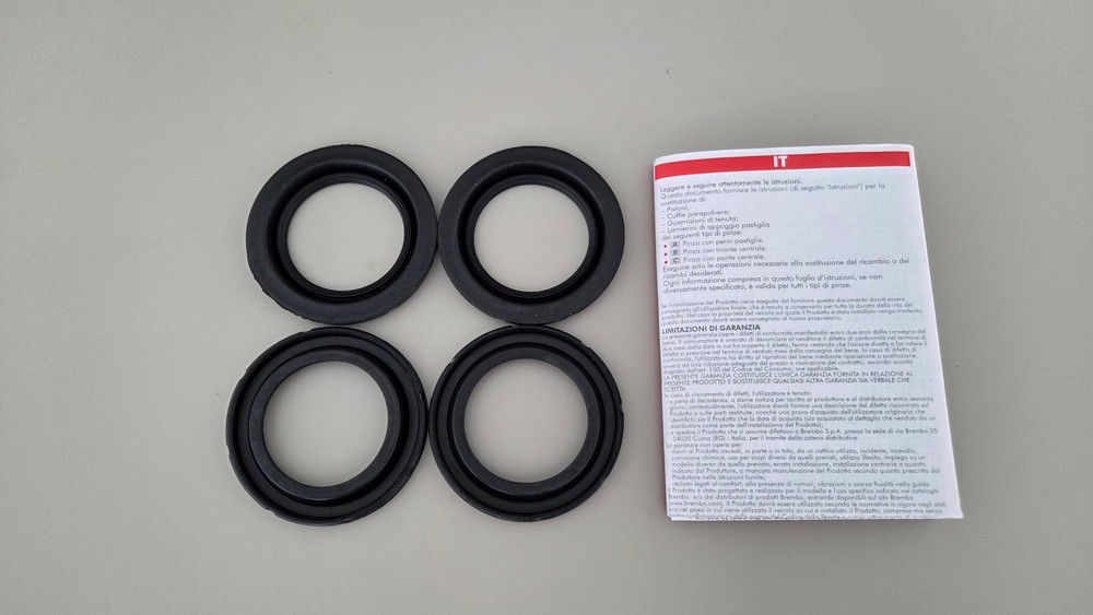 Zestaw oslony zacisku przedniego Land Rover LR110135