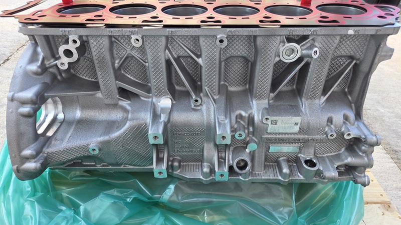 Short-block 3.0D Ingenium DT306 AJ20D6 - LR180387 - Image 4